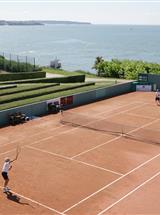 Tennis Club de Royan près de l'Inter Hôtel 3 étoiles Miramar, hôtel vue mer, hôtel baie de Pontaillac à Royan, hôtel de charme en Charente Maritime